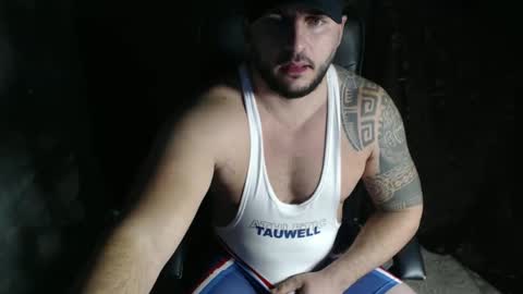 Snapshot of cute_johny01 chatting on February 21, 5:09 pm Cute Johny01 online show from February 21, 5:09 pm