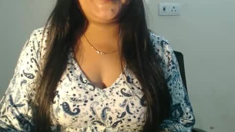 Snapshot of cute_kavya chatting on September 13, 8:28 am cute_kavya online show from September 13, 8:28 am