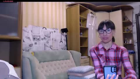 cute_lion_ online show from February 21, 3:04 pm