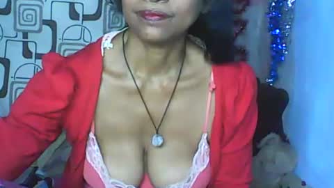 murielle online show from February 11, 12:31 pm