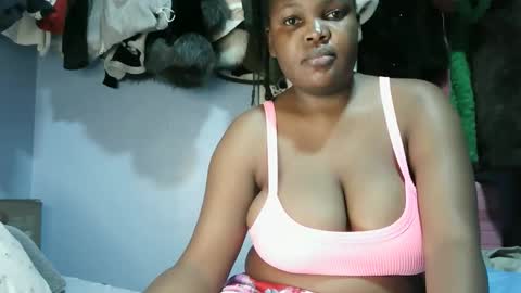 cute_roxie online show from March 24, 2:50 am