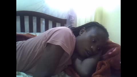 cute_savanna online show from September 27, 8:23 am