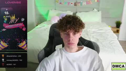 Thomas -  online show from February 15, 10:10 pm