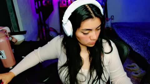 Snapshot of cuteambervi chatting on January 30, 11:55 pm Princess Amber online show from January 30, 11:55 pm