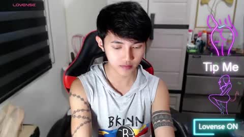 Steph online show from May 14, 12:31 am