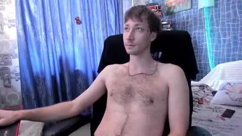 cuteboy228 online show from March 3, 8:38 am