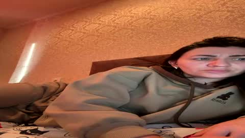 Cherry Girl online show from April 19, 3:13 pm