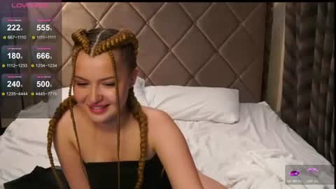 Dasha online show from June 25, 9:31 pm
