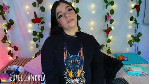 Andrea 3 online show from October 28, 3:18 am