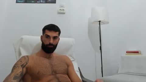 Snapshot of cuteeboy chatting on October 8, 4:02 pm cuteeboy online show from October 8, 4:02 pm
