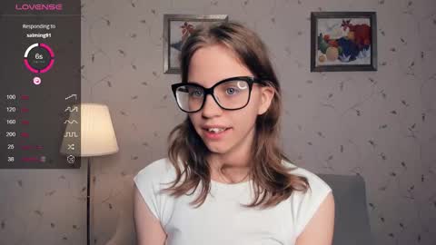 Snapshot of cutefluffy chatting on September 16, 7:50 pm Melisa online show from September 16, 7:50 pm