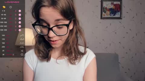 Snapshot of cutefluffy chatting on September 23, 7:53 pm Melisa online show from September 23, 7:53 pm