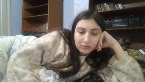 cutekattie online show from February 12, 3:32 am