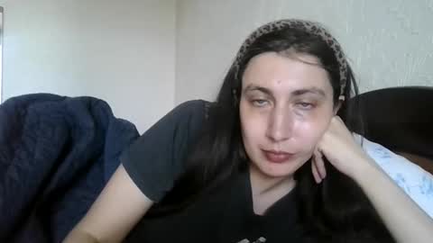 cutekattie online show from May 24, 9:49 am
