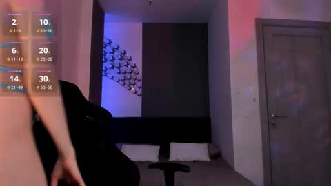 Lia  please dont forget to thumbs up me online show from February 5, 10:08 am