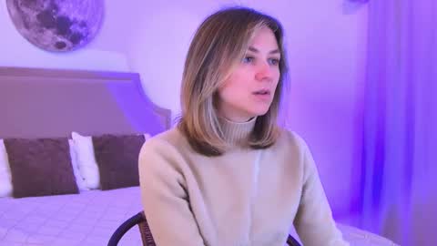 cutemirage online show from February 24, 2:42 pm