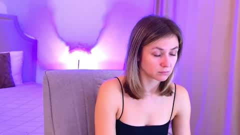 cutemirage online show from March 16, 2:32 pm