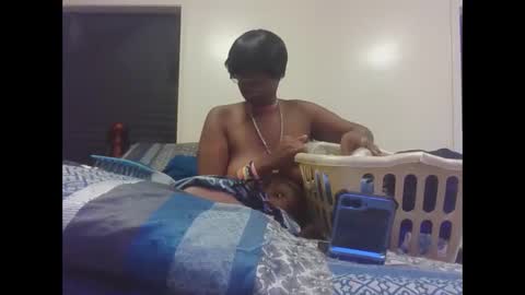 mary mack online show from October 8, 6:47 pm