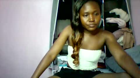 cutezola online show from October 18, 10:41 am