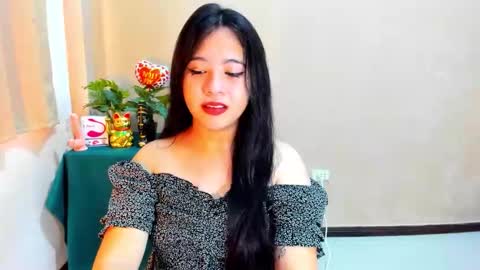 Snapshot of cutie_asianwoman chatting on October 18, 7:45 am cutie_asianwoman online show from October 18, 7:45 am