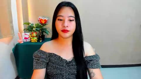 Snapshot of cutie_asianwoman chatting on October 20, 7:57 am cutie_asianwoman online show from October 20, 7:57 am