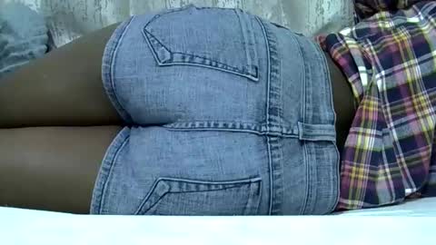 cutiehanish4 online show from December 4, 1:49 am