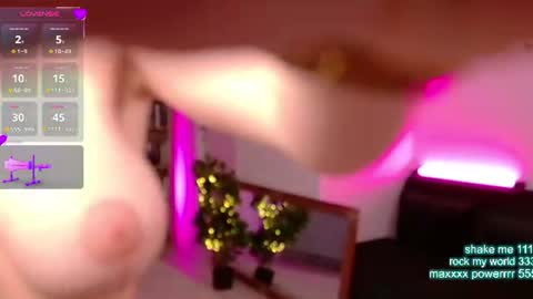 cutiepie69__ online show from June 30, 8:07 pm