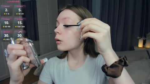 Anne online show from April 16, 5:51 am