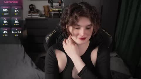 Helen Blossom online show from May 21, 8:26 pm