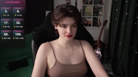 Helen Blossom online show from November 12, 8:44 pm