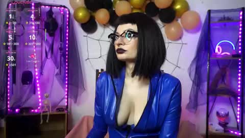 Lily Goddess online show from November 2, 11:54 am