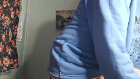 Cyndee Winter online show from April 11, 6:45 pm