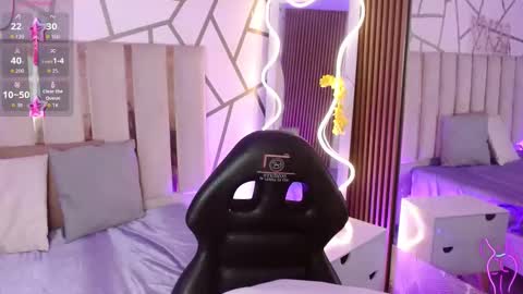 cyrus_tay online show from February 16, 12:36 pm