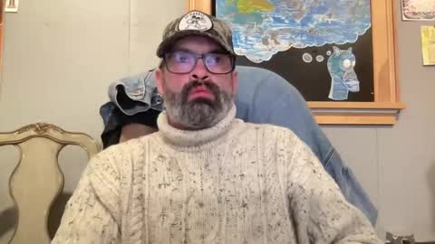 d4ddy858 online show from October 18, 3:33 am