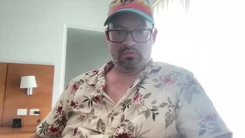 d4ddy858 online show from November 6, 8:01 pm