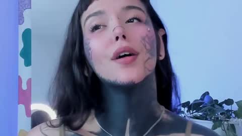 Darlene online show from March 8, 10:02 pm