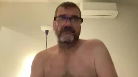 CD online show from March 23, 9:58 am