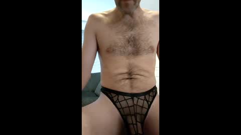 dadbod3768764 online show from May 5, 8:42 am