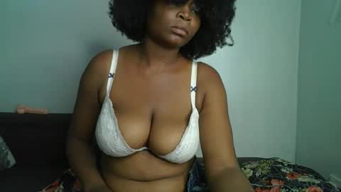 Snapshot of daddies_toy1 chatting on September 13, 2:47 am daddyiestoy online show from September 13, 2:47 am