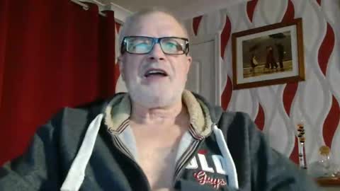 Brian ... online show from January 5, 8:56 pm