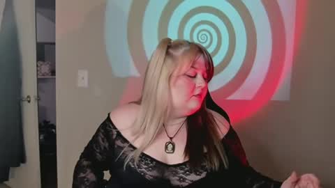 Goddess Gaia online show from January 3, 8:00 am