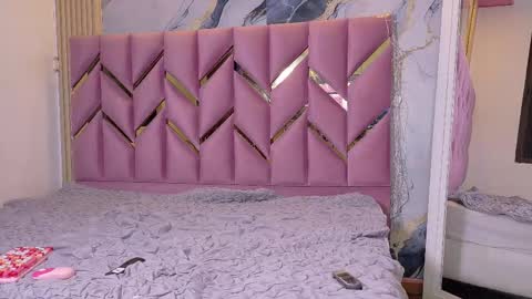 Snapshot of daddyissuesss_ chatting on October 6, 7:31 pm JAZMIN online show from October 6, 7:31 pm