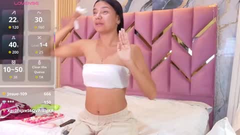 Snapshot of daddyissuesss_ chatting on October 15, 7:47 pm JAZMIN online show from October 15, 7:47 pm