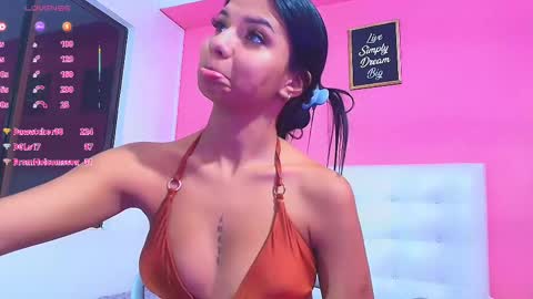 Snapshot of daddyissuesss_ chatting on February 10, 7:38 pm JAZMIN online show from February 10, 7:38 pm