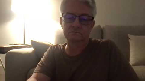 daddymike92883_1 online show from December 14, 7:18 am