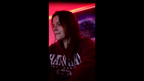 daddysgoodgirl online show from December 4, 1:49 am