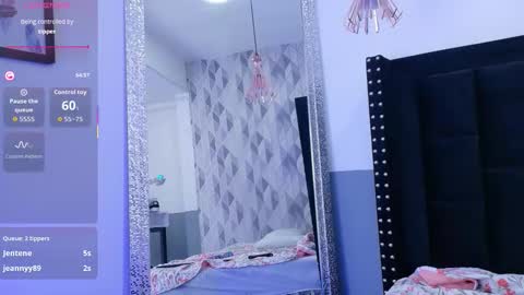 Anny  online show from December 4, 8:30 pm