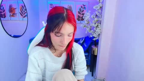 Snapshot of dafne_huges chatting on September 24, 8:04 pm dafne huges online show from September 24, 8:04 pm