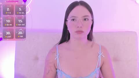 Dafne  online show from March 25, 12:34 pm