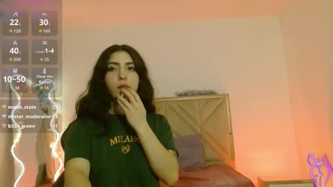 Snapshot of dahia_tay chatting on October 4, 5:05 am dahia online show from October 4, 5:05 am